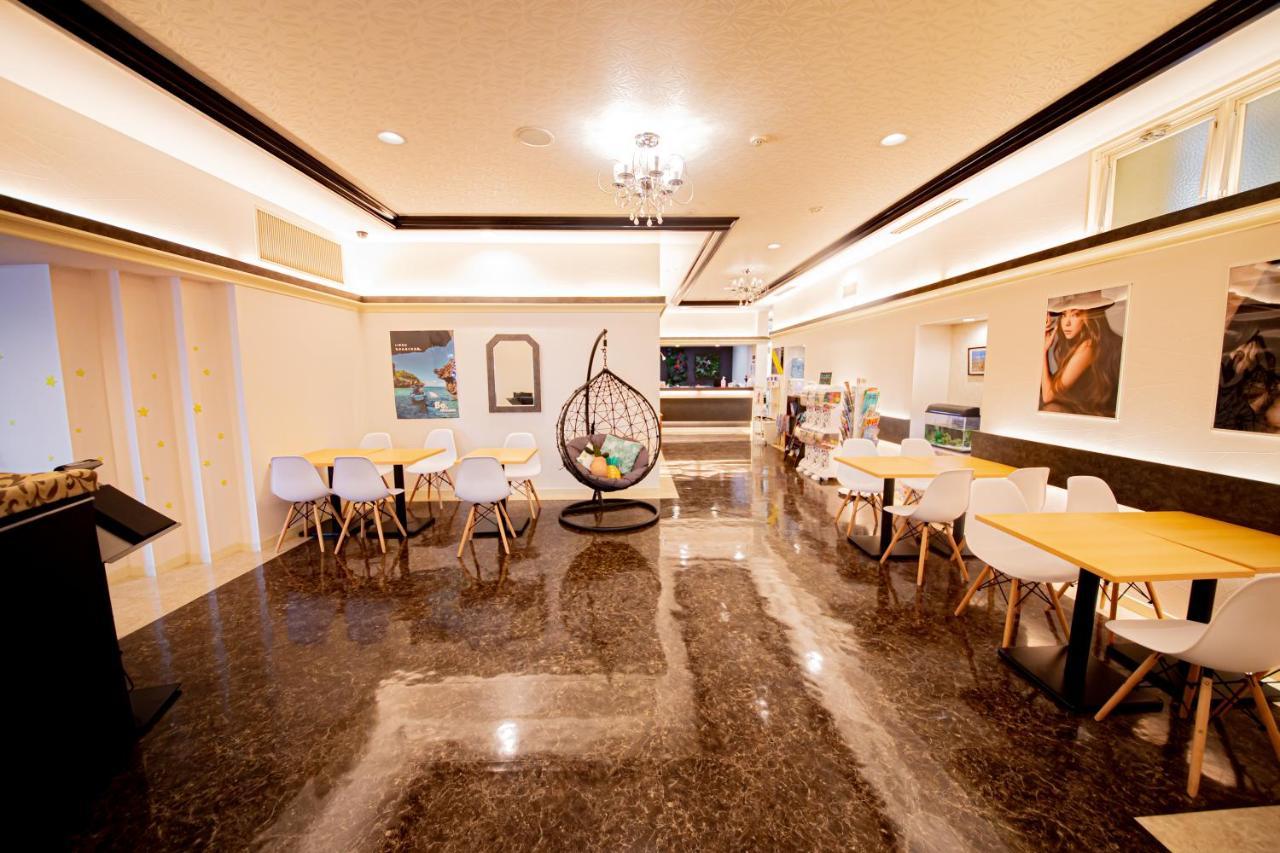 Ginowan Crystal Hotel Exterior foto